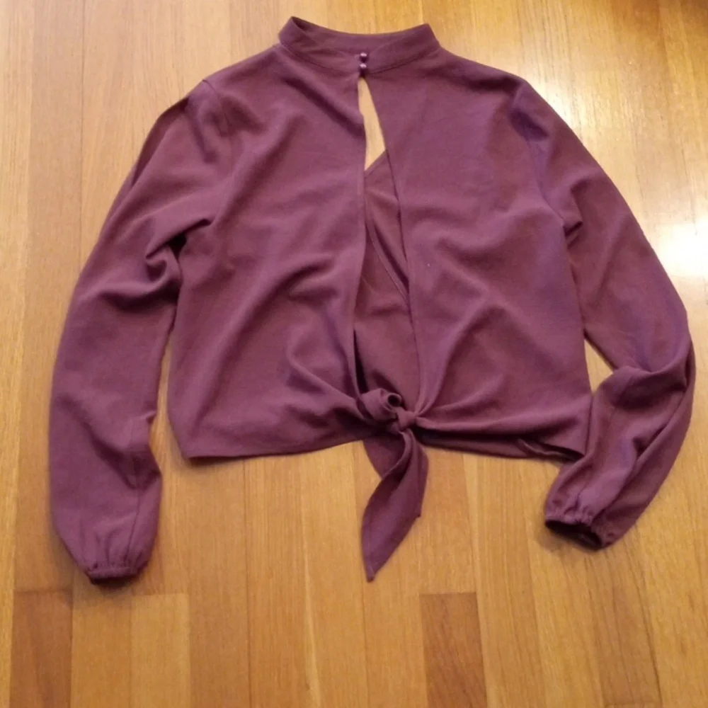 Y2K Elegant Charlotte Russe Women's Top small - Picture 4 of 4